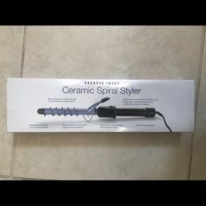 NWT Ceramic spiral curling iron